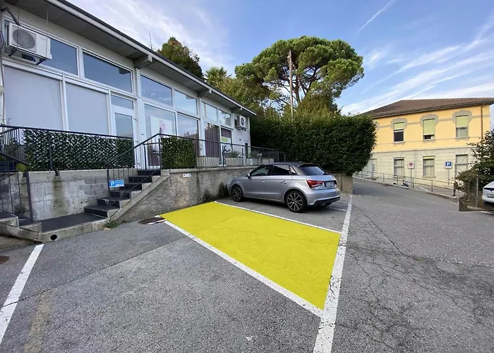 \'Cuore Di Rose\' Parking - Welcome Set, Netflix, For 4 Persons -By Easylife Swiss