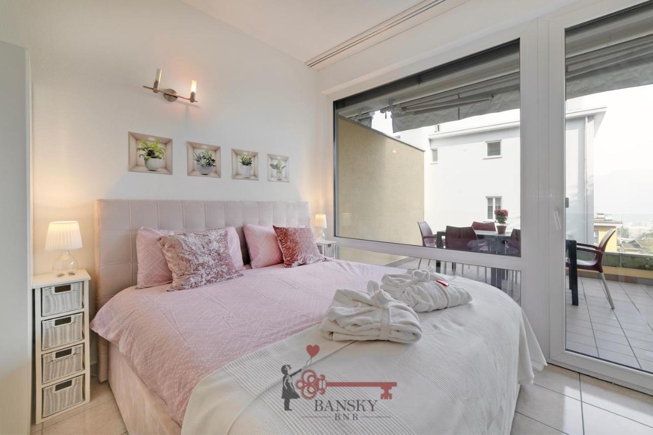 'cuore Di Rose' Parking - Welcome Set, Netflix, For 4 Persons -by Easylife Swiss Lugano